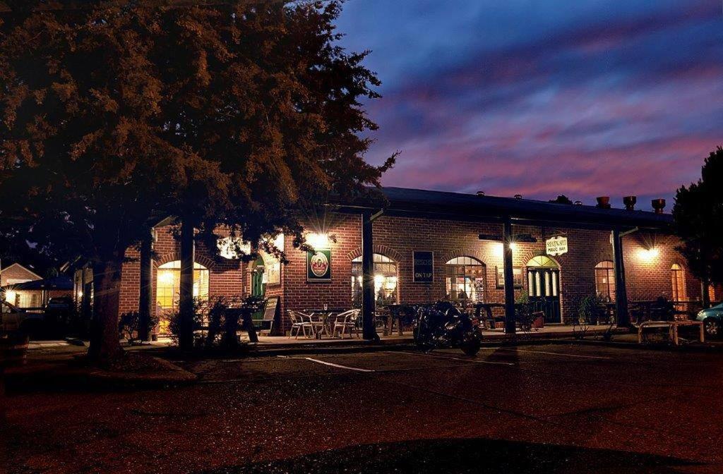 Murrumbateman Country Inn Extérieur photo